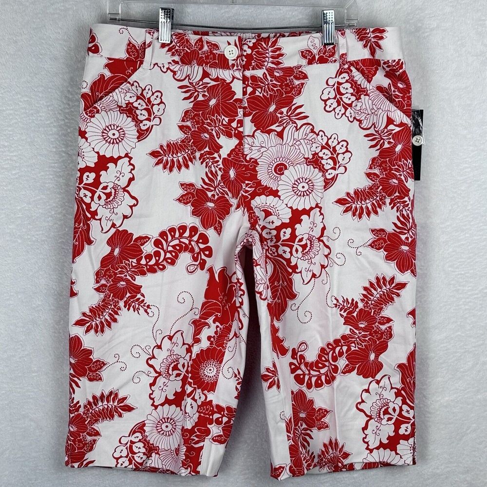NWT MADISON STUDIO Women's Shorts Red & White Floral Size‎ 14